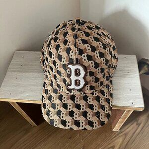 MLB Boston Red Sox Black And Brown Camouflage Logo Baseball Cap